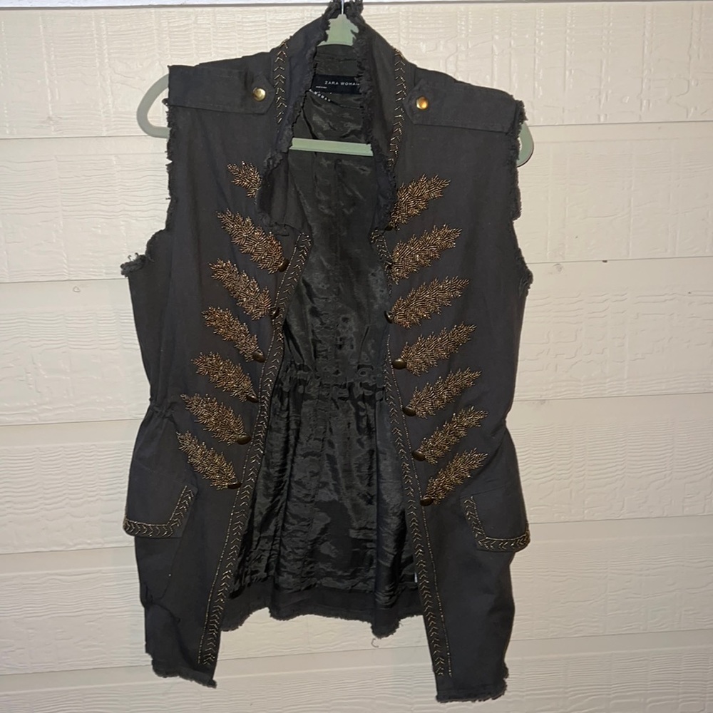 Zara Utilitarian Vest. Size L. Gold bead detailing. Never worn!